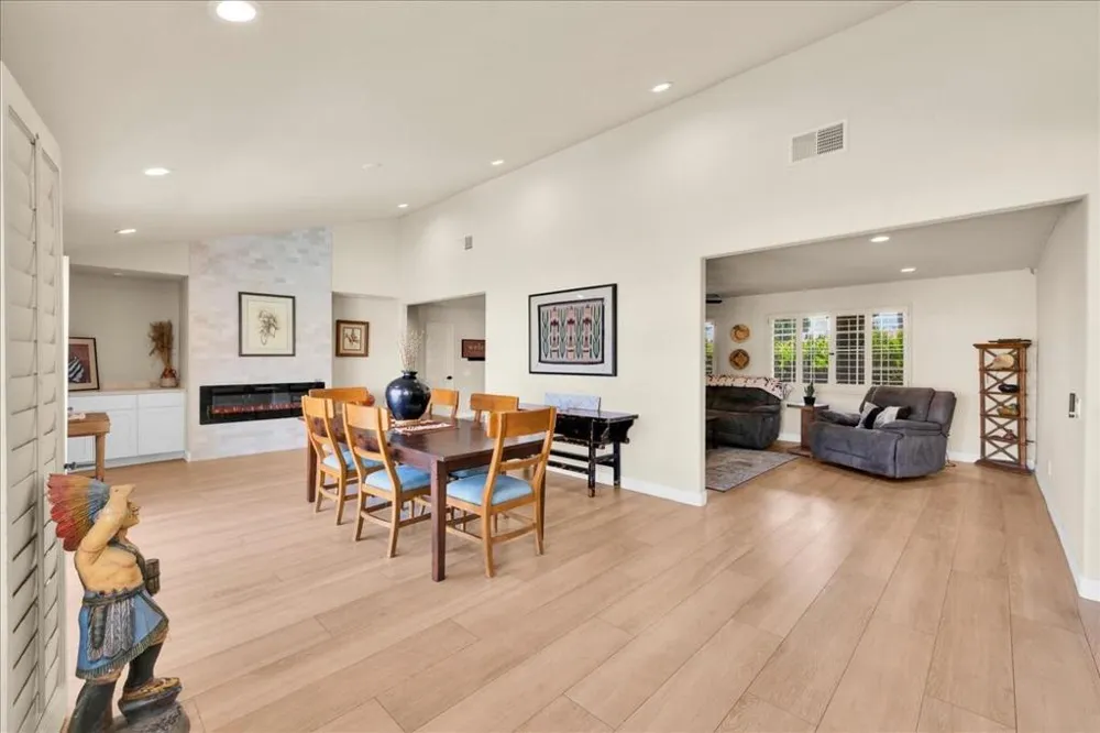 42670 Sandy Bay Road Bermuda Dunes, CA 92203