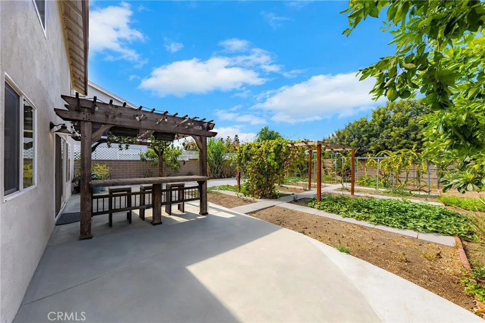 16515 Fern Haven Hacienda Heights, CA 91745