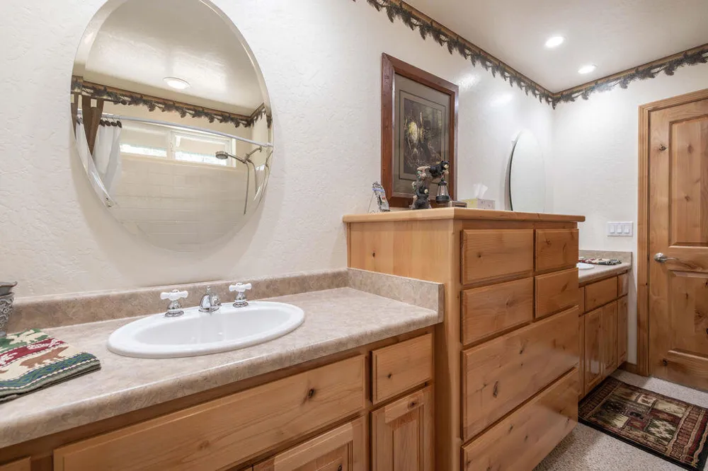 803 Plumas Court Big Bear, CA 92314