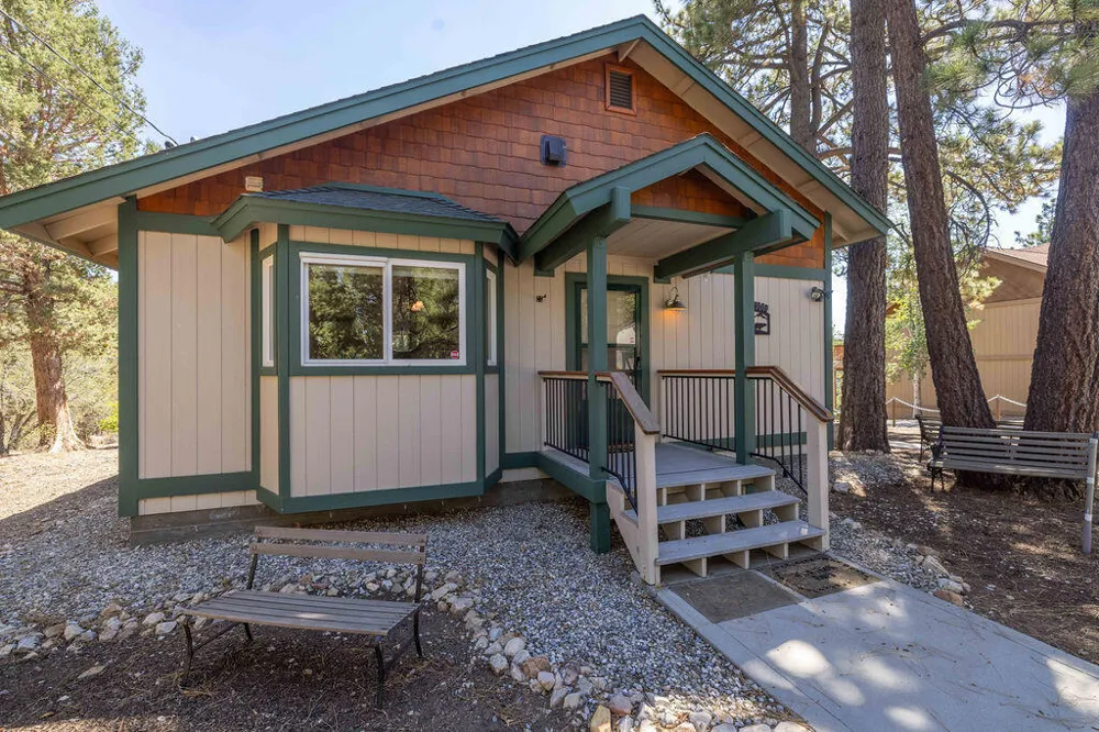 803 Plumas Court Big Bear, CA 92314
