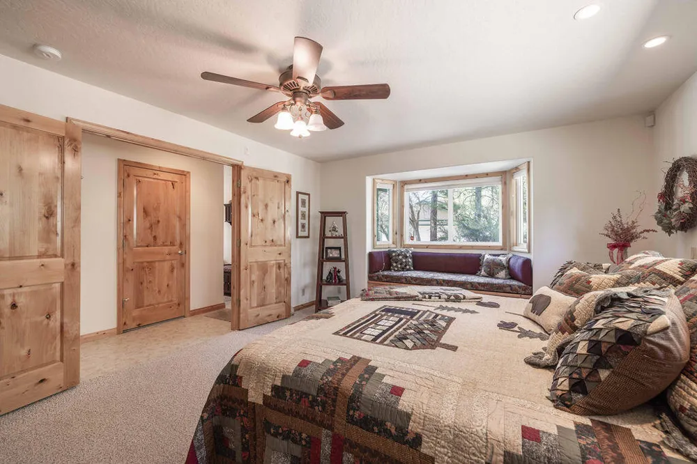803 Plumas Court Big Bear, CA 92314