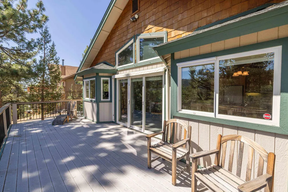 803 Plumas Court Big Bear, CA 92314