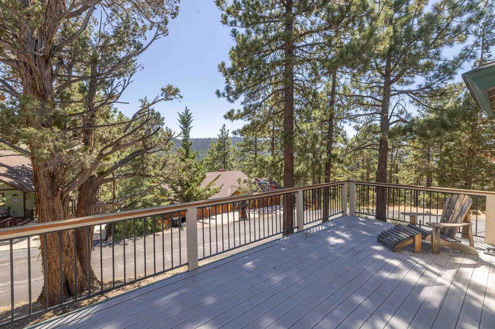 803 Plumas Court Big Bear, CA 92314