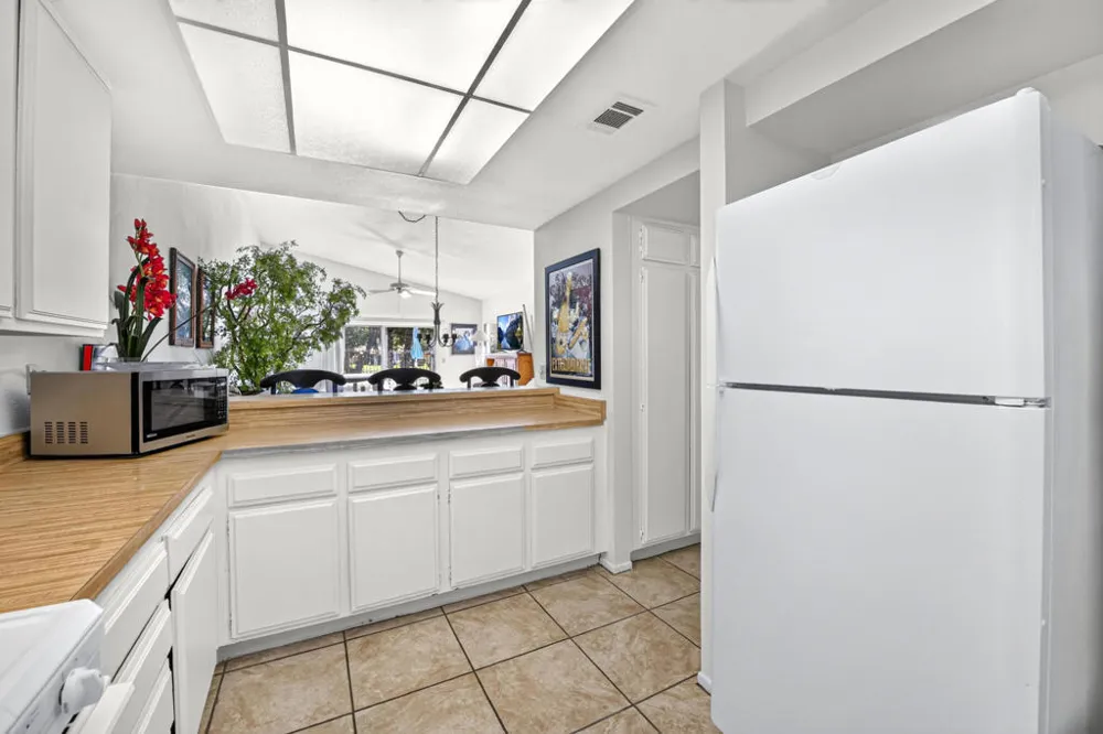 48982 Eisenhower Drive Indio, CA 92201