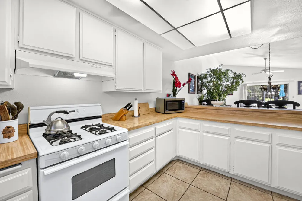48982 Eisenhower Drive Indio, CA 92201