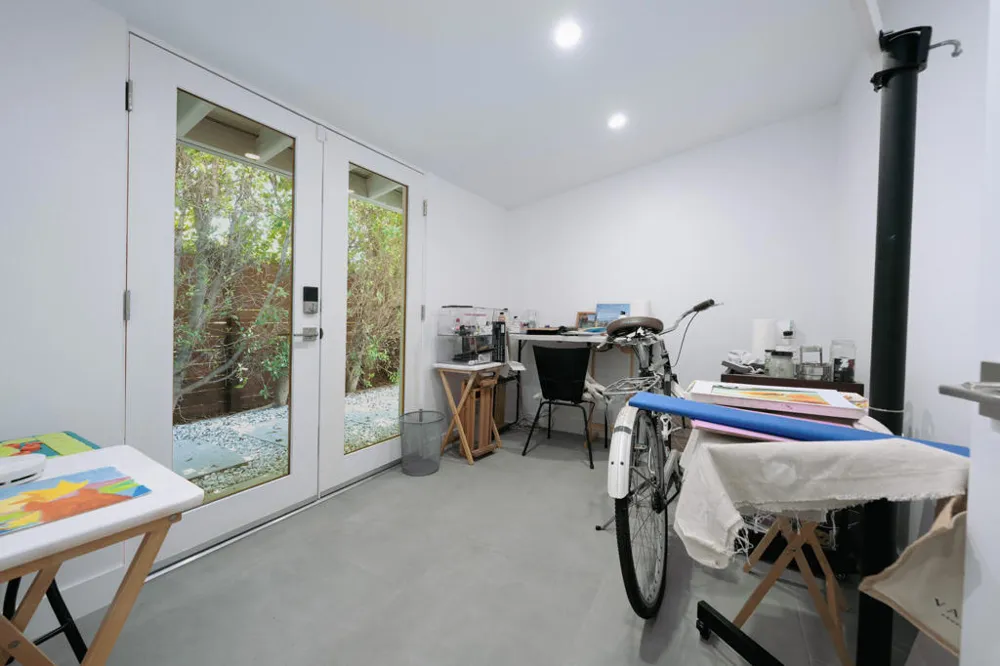 1529 S Riverside Drive Palm Springs, CA 92264