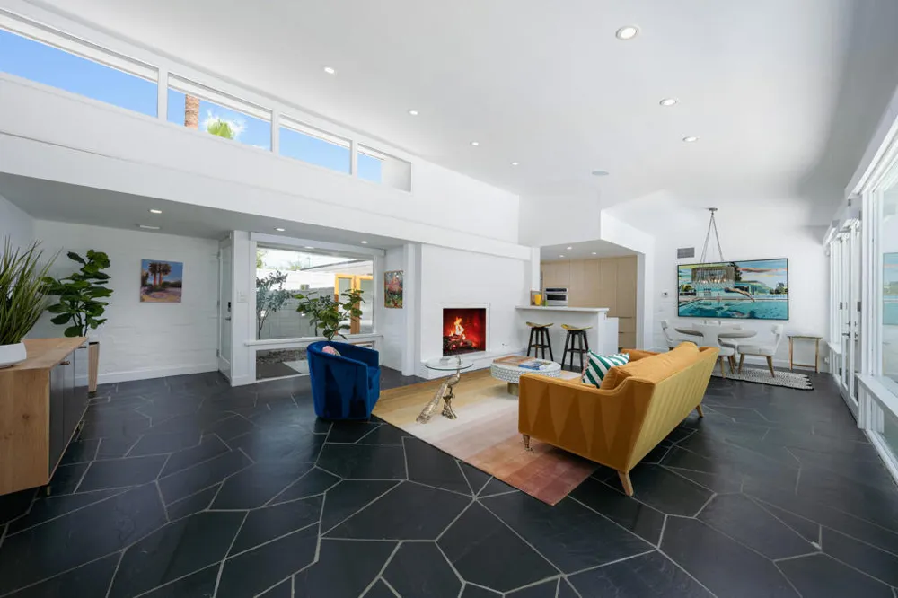 1529 S Riverside Drive Palm Springs, CA 92264