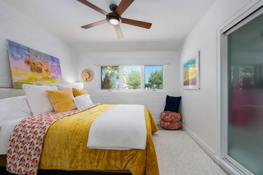 1529 S Riverside Drive Palm Springs, CA 92264