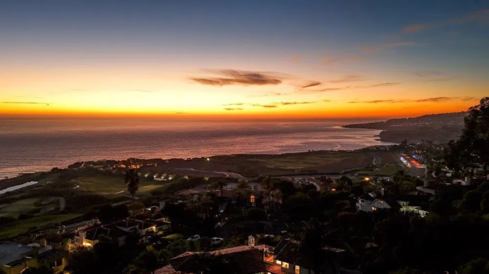 32524 Seacliff Drive Rancho Palos Verdes, CA 90275