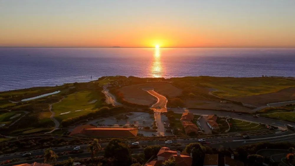 32524 Seacliff Drive Rancho Palos Verdes, CA 90275