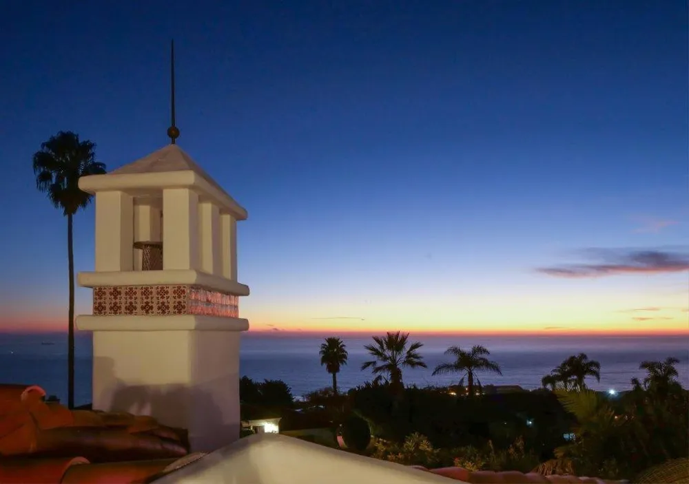 32524 Seacliff Drive Rancho Palos Verdes, CA 90275