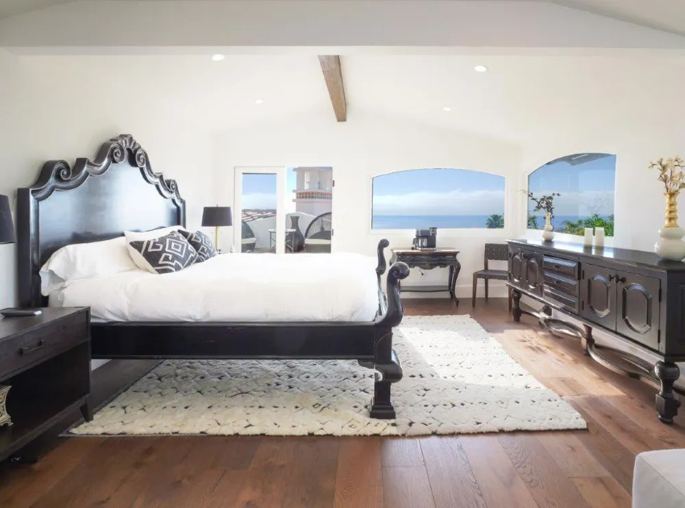 32524 Seacliff Drive Rancho Palos Verdes, CA 90275