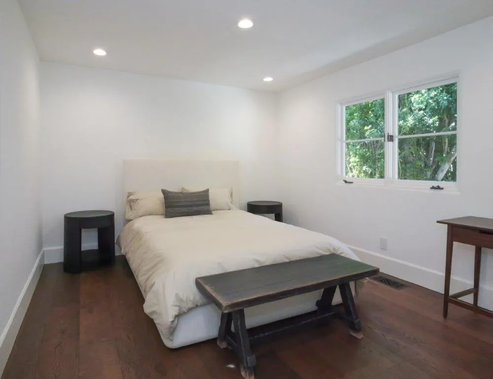 32524 Seacliff Drive Rancho Palos Verdes, CA 90275