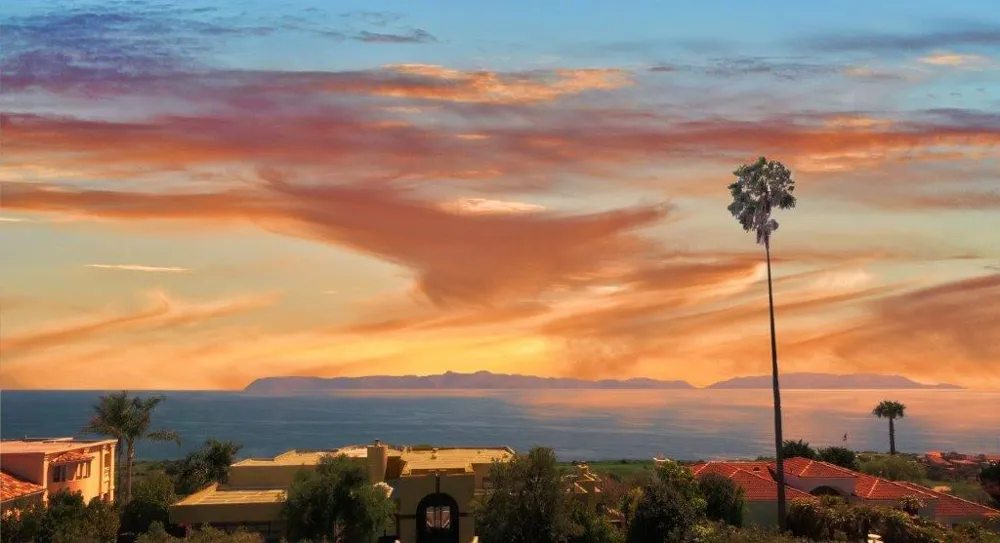 32524 Seacliff Drive Rancho Palos Verdes, CA 90275