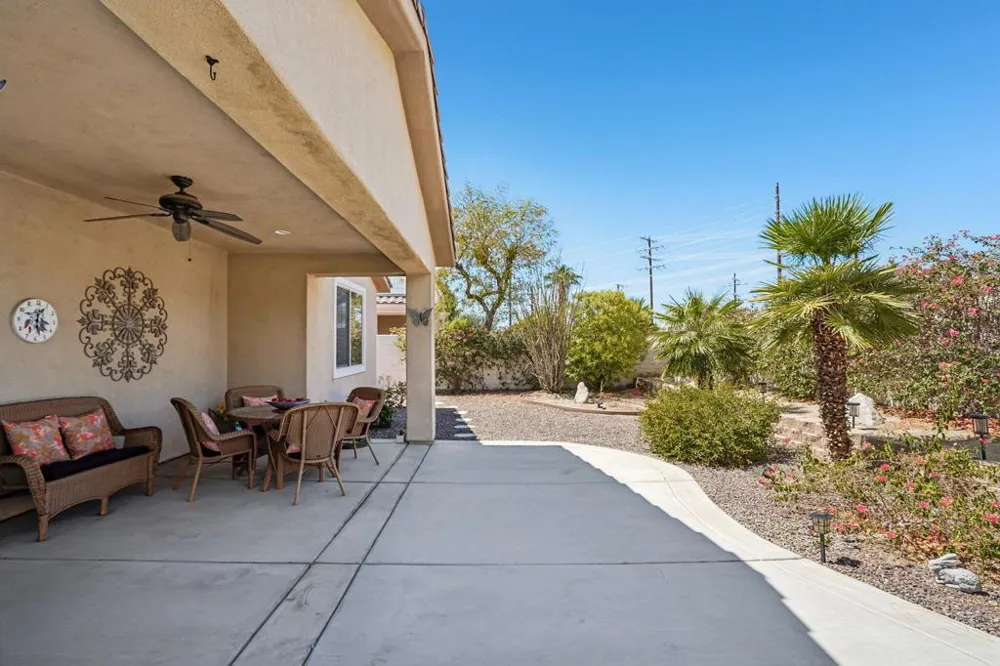 80450 Avenida Linda Vista Indio, CA 92203