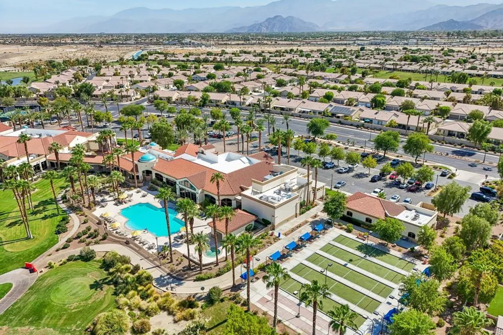 80450 Avenida Linda Vista Indio, CA 92203