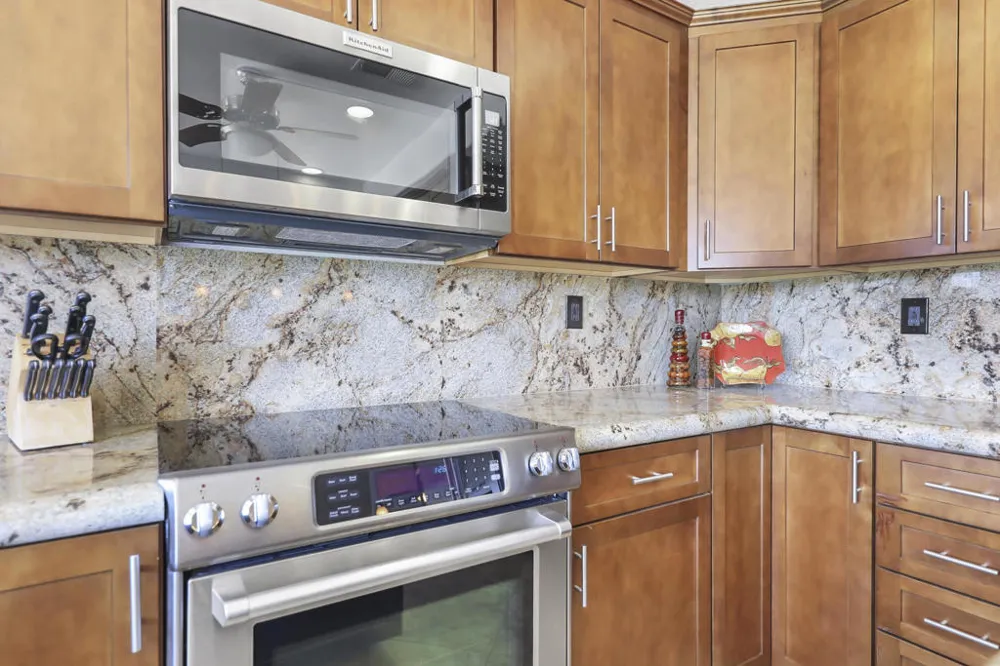 175 Las Lomas Palm Desert, CA 92260