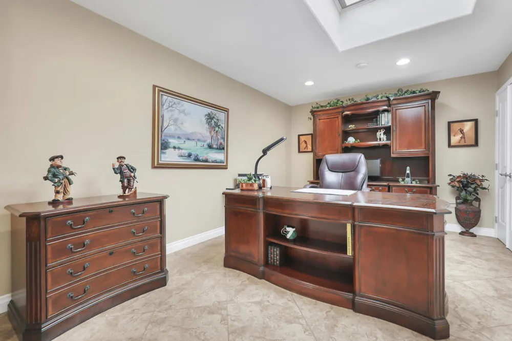 175 Las Lomas Palm Desert, CA 92260