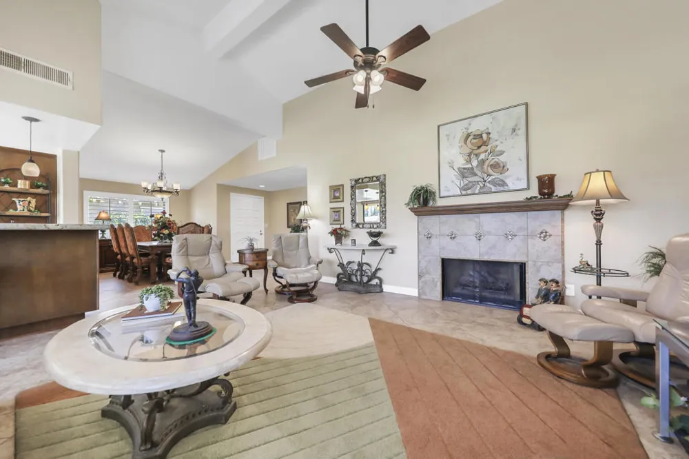 175 Las Lomas Palm Desert, CA 92260