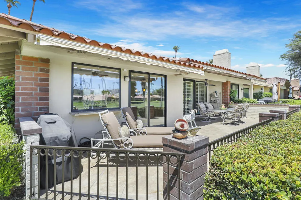 175 Las Lomas Palm Desert, CA 92260