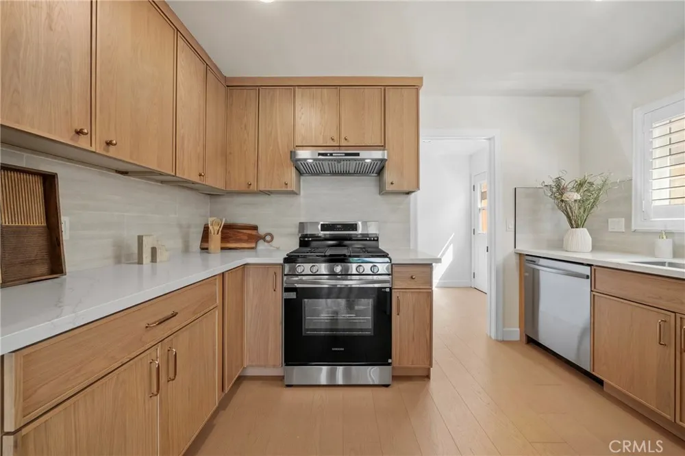 910 Eroica Monterey Park, CA 91755