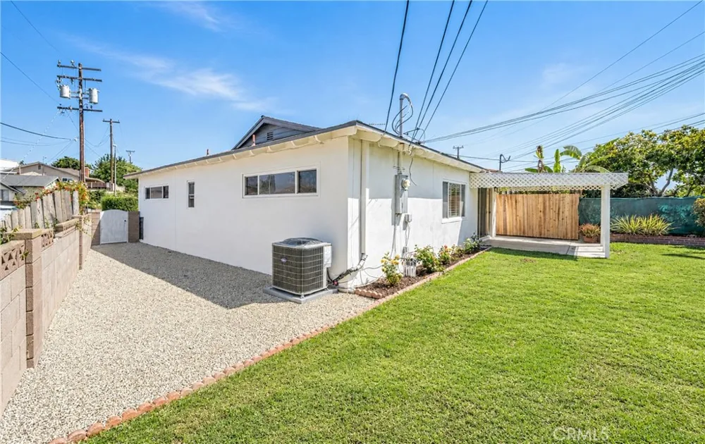 910 Eroica Monterey Park, CA 91755