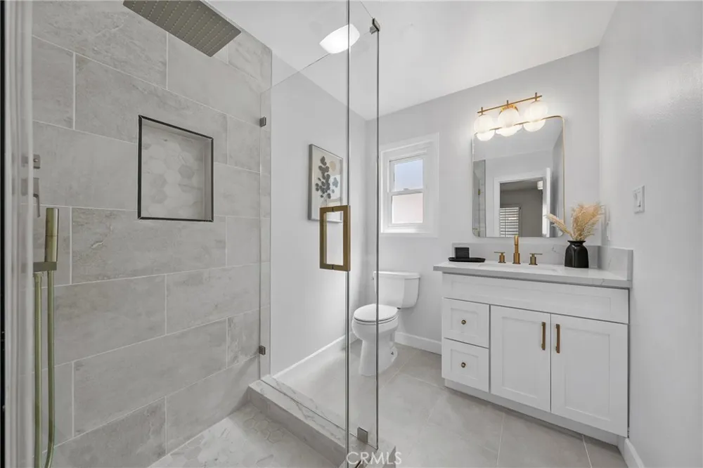 910 Eroica Monterey Park, CA 91755
