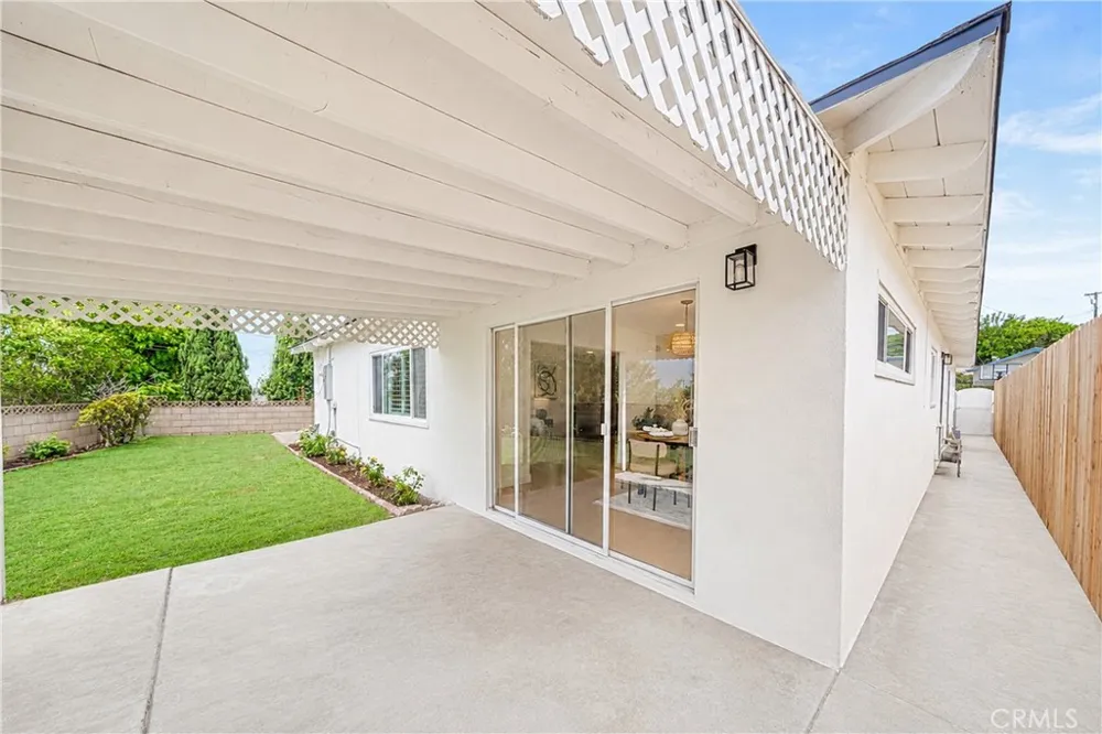 910 Eroica Monterey Park, CA 91755