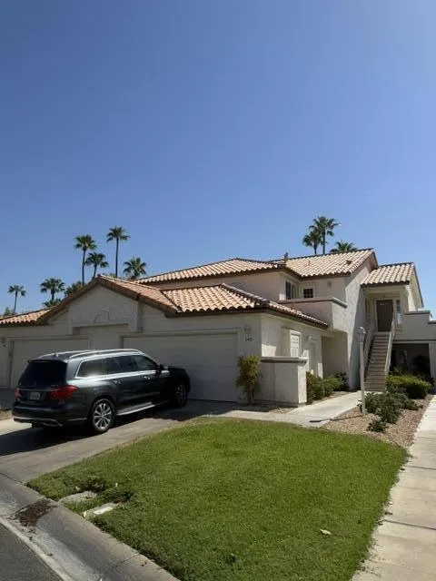 145 Desert Falls Circle