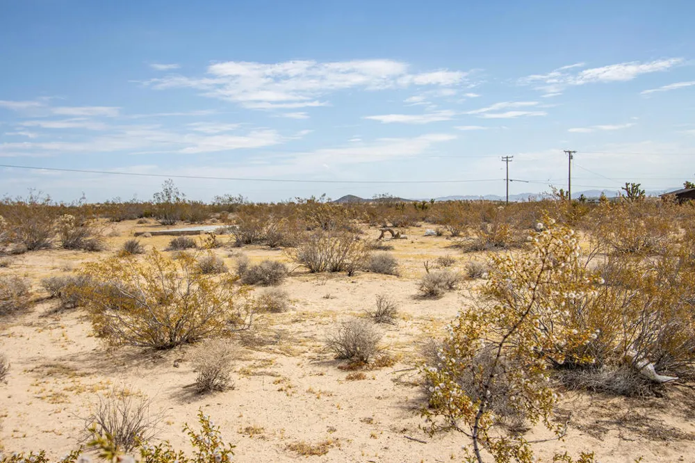 62121 Aberdeen Drive Joshua Tree, CA 92252