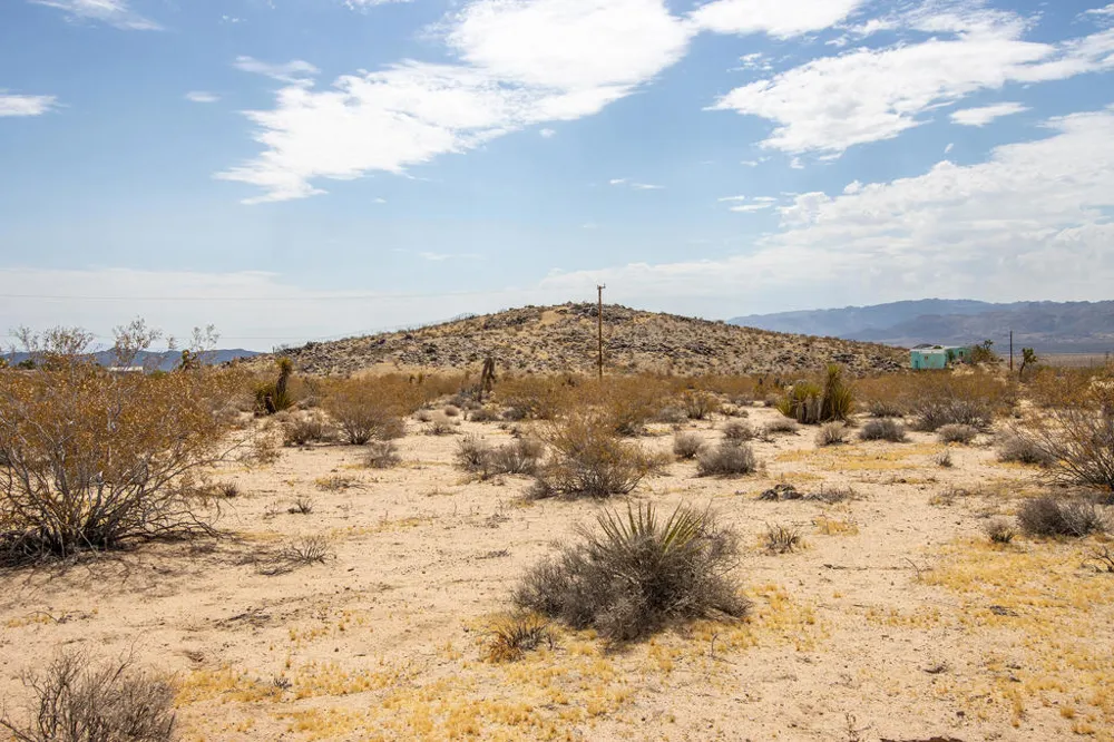 62121 Aberdeen Drive Joshua Tree, CA 92252
