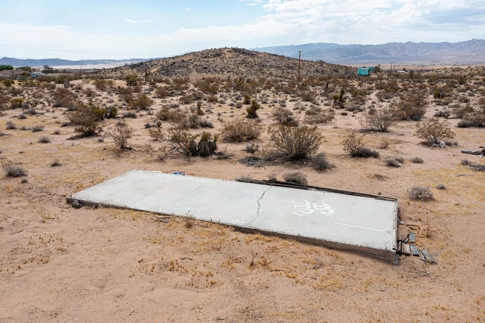 62121 Aberdeen Drive Joshua Tree, CA 92252