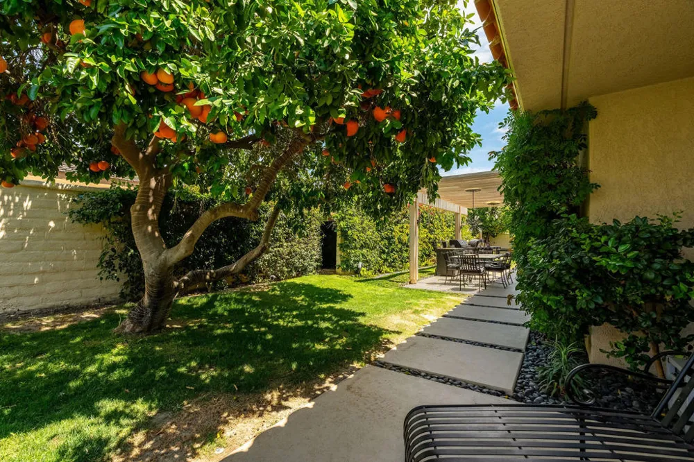 18 Mcgill Drive Rancho Mirage, CA 92270