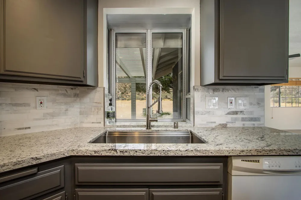 6910 Wamego Trail Yucca Valley, CA 92284