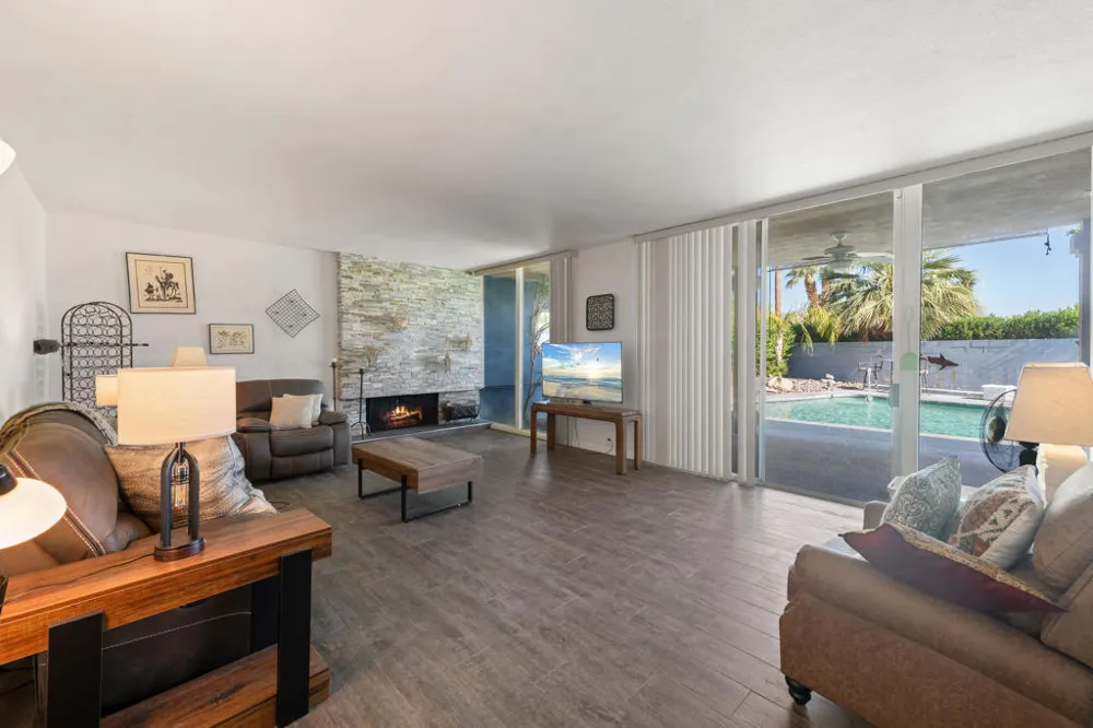 72690 Homestead Road Palm Desert, CA 92260