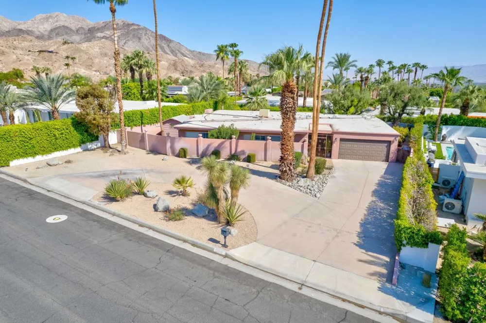 72690 Homestead Road Palm Desert, CA 92260