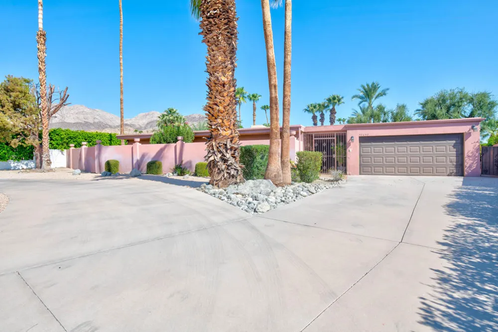 72690 Homestead Road Palm Desert, CA 92260