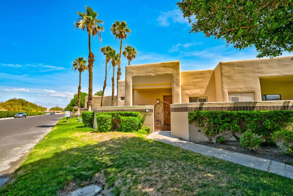 67300 W Chimayo Drive Cathedral City, CA 92234