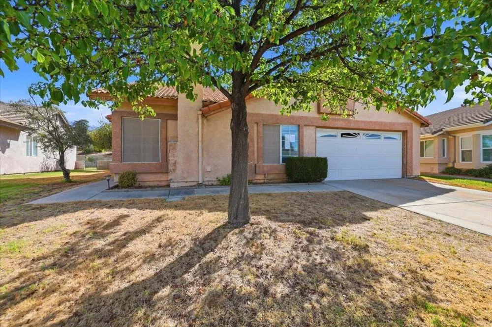 10780 Bel Air Drive Cherry Valley, CA 92223
