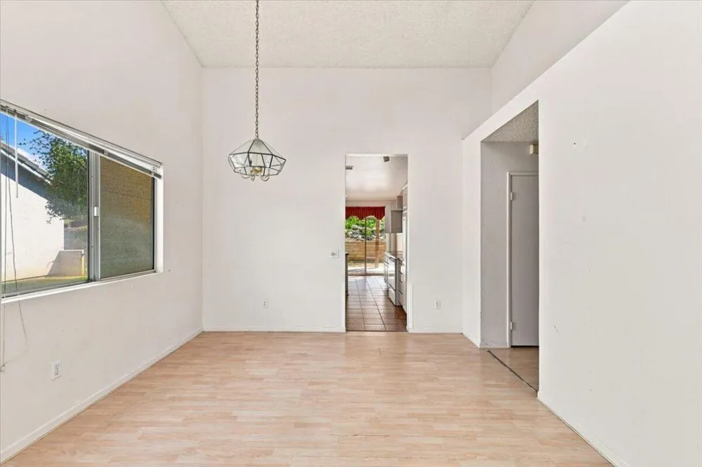 10780 Bel Air Drive Cherry Valley, CA 92223