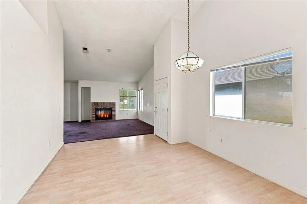 10780 Bel Air Drive Cherry Valley, CA 92223