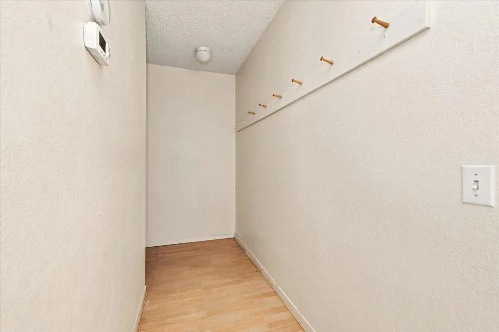 10780 Bel Air Drive Cherry Valley, CA 92223