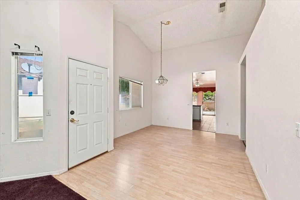 10780 Bel Air Drive Cherry Valley, CA 92223
