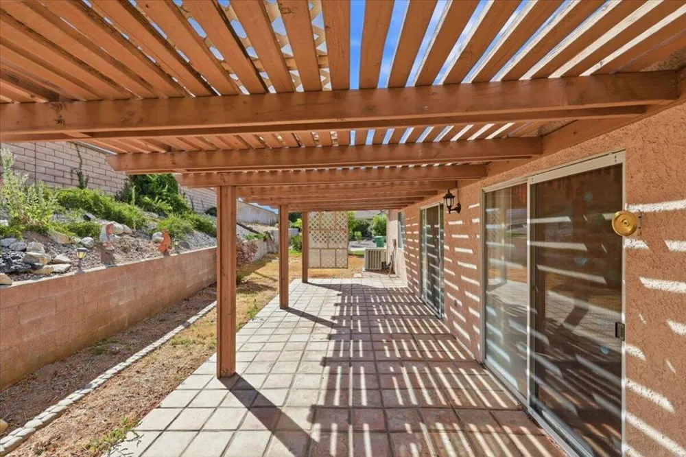 10780 Bel Air Drive Cherry Valley, CA 92223