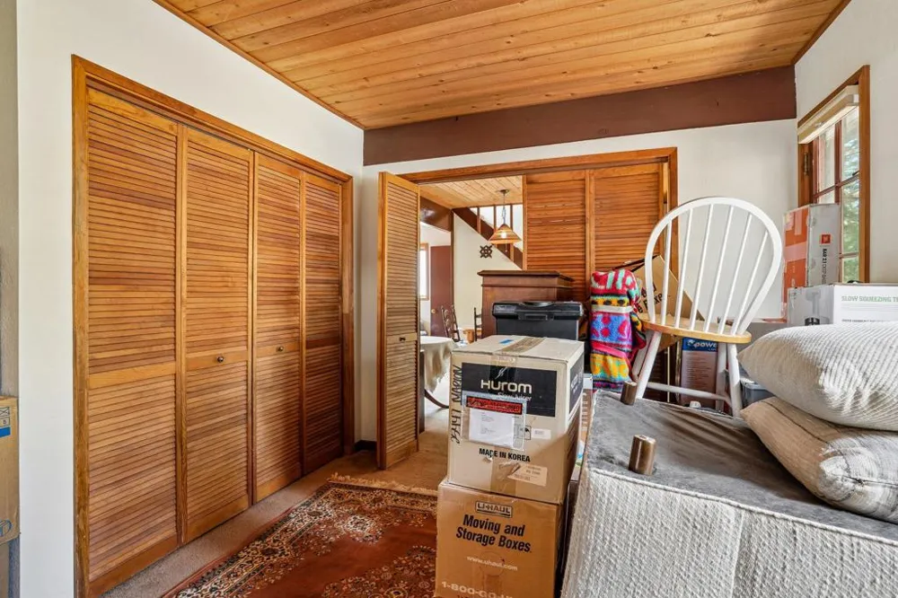 25447 Marion Ridge Idyllwild, CA 92549
