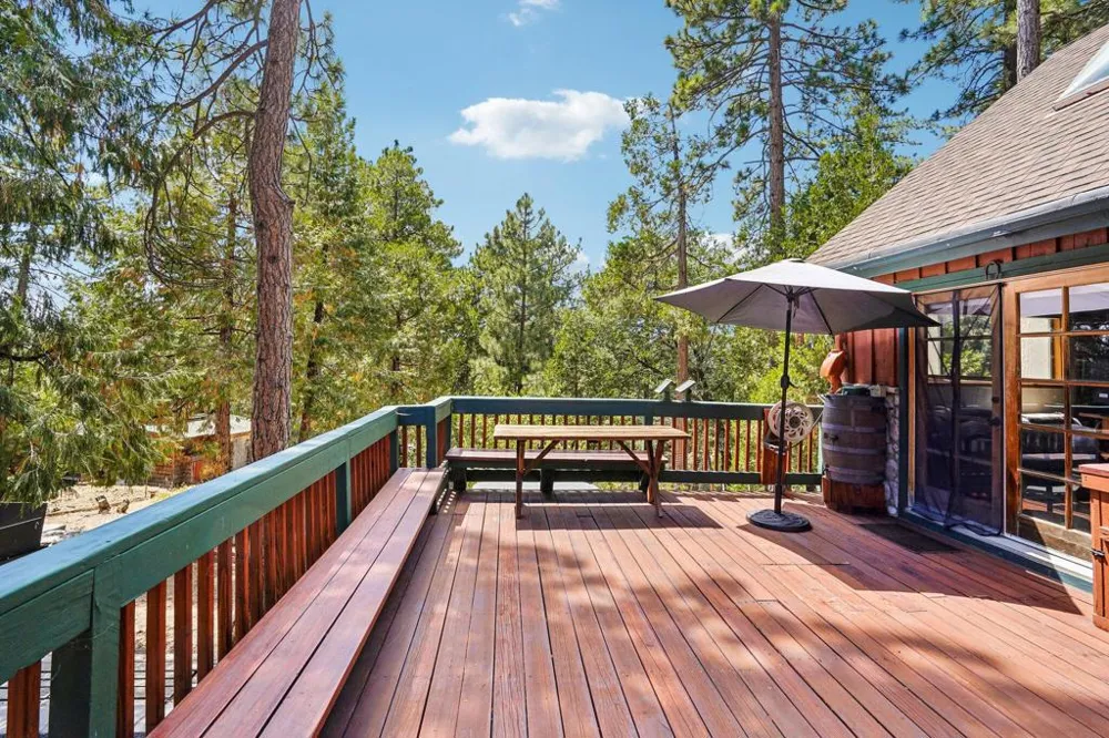 25447 Marion Ridge Idyllwild, CA 92549