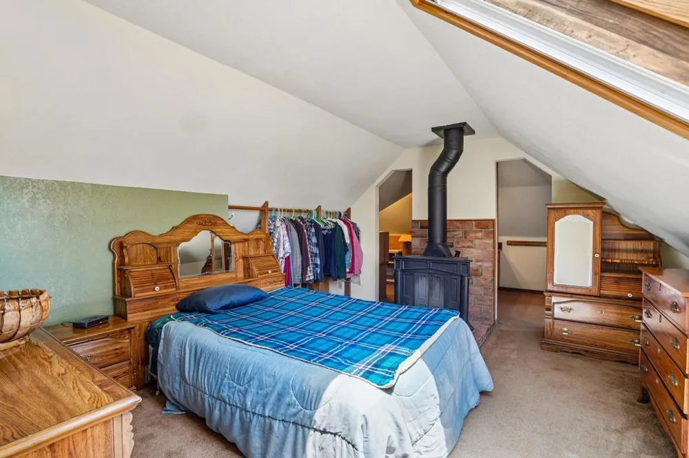 25447 Marion Ridge Idyllwild, CA 92549