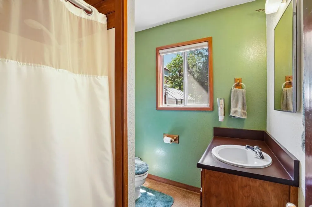 25447 Marion Ridge Idyllwild, CA 92549
