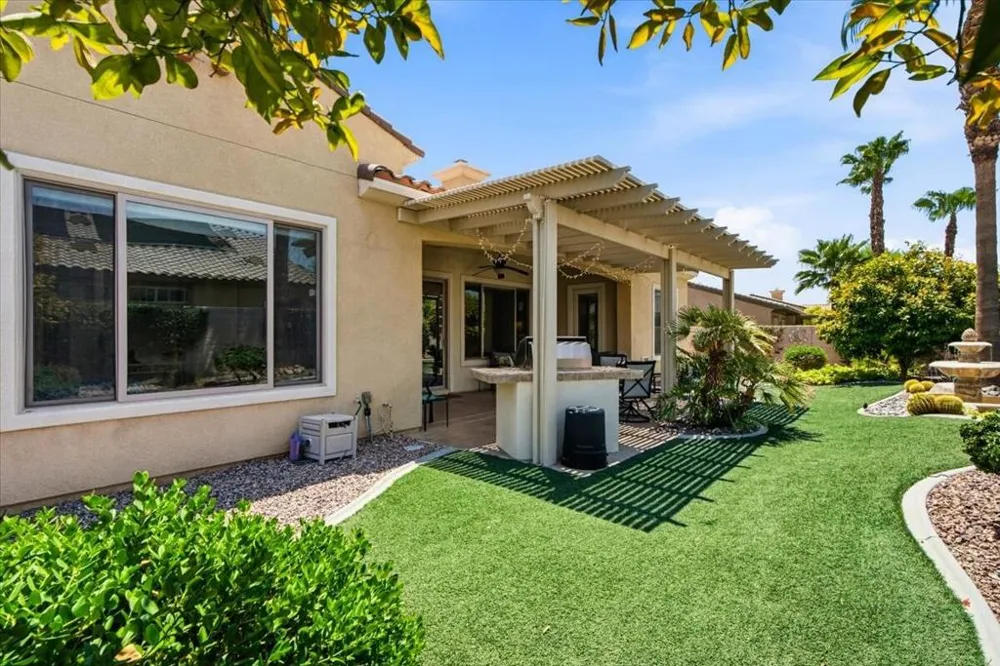 81240 Avenida Neblina Indio, CA 92203