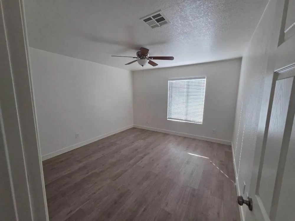 9425 Vista Del Valle Desert Hot Springs, CA 92240